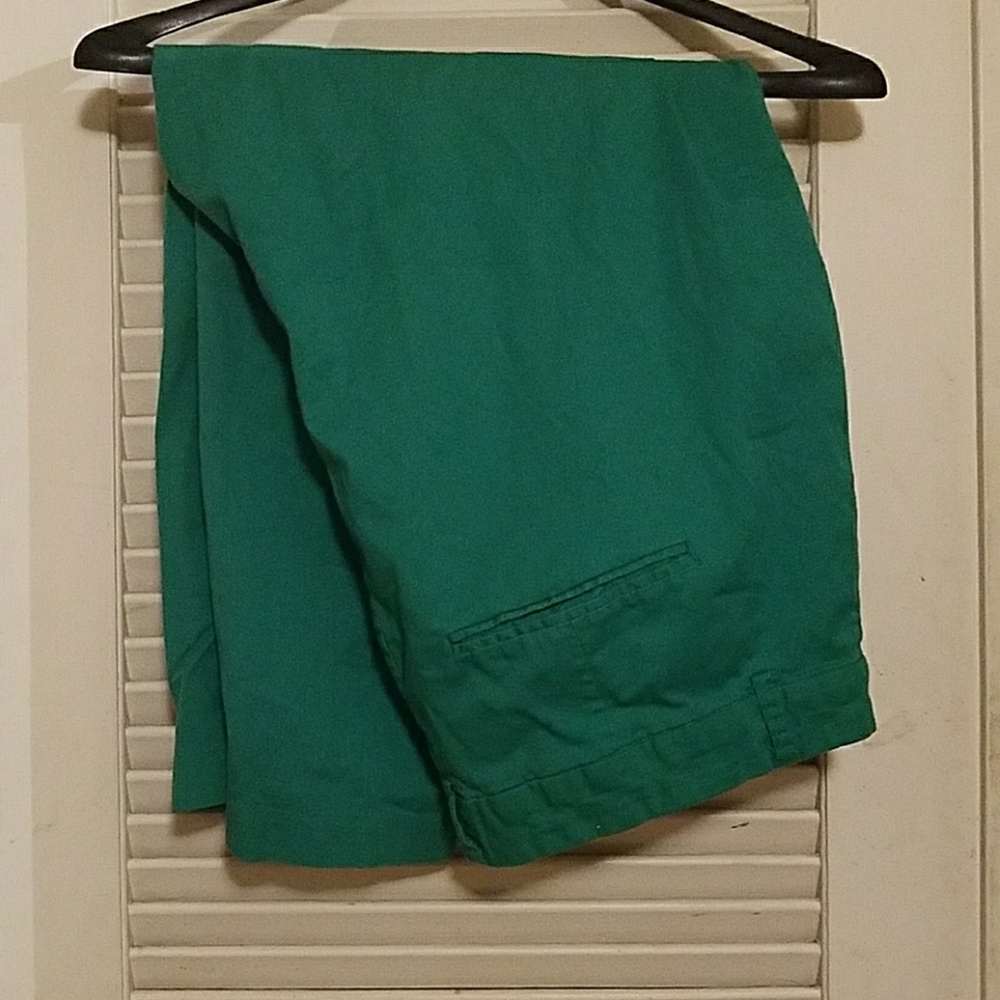 Capri pants